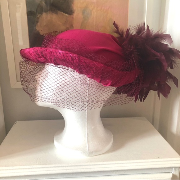 vintage feathered veiled hat - Picture 2 of 12